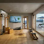 Tree Villa